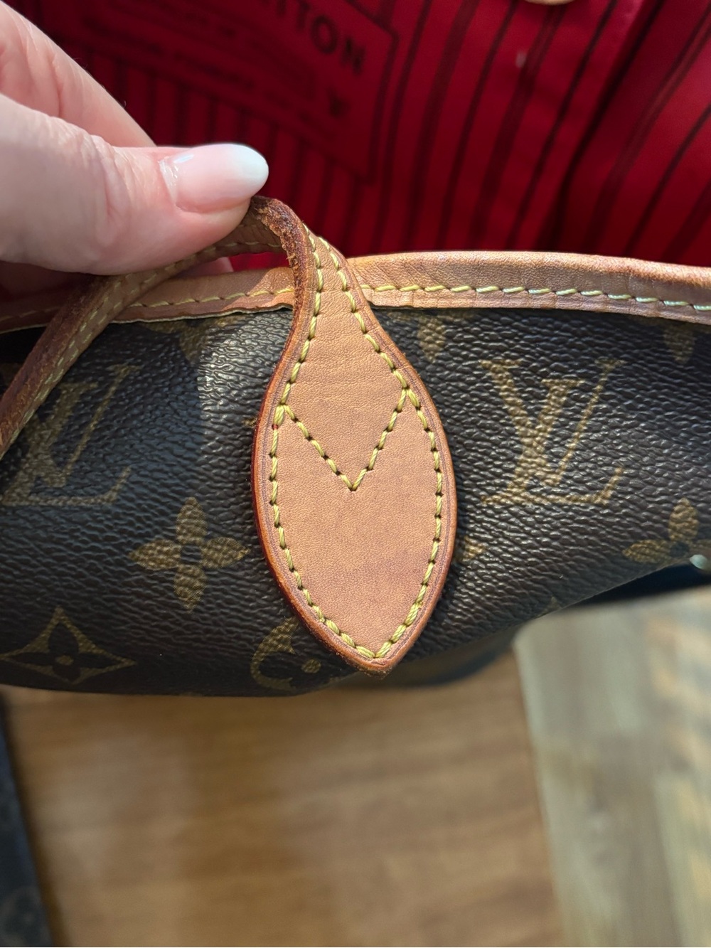Louis Vuitton Monogram Canvas Neverfull MM Tote with Matching wristlet - Picture 7 of 12